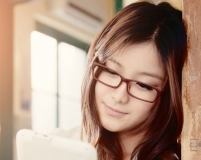 最美�；�
