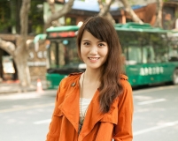 大眼美女