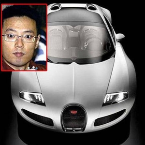 力帆少東家坐擁眾豪車