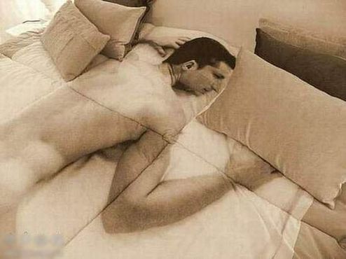 壯男相伴