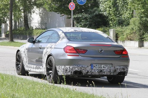 寶馬M6測(cè)試車輕偽裝 整車小改動(dòng)接近量產(chǎn)