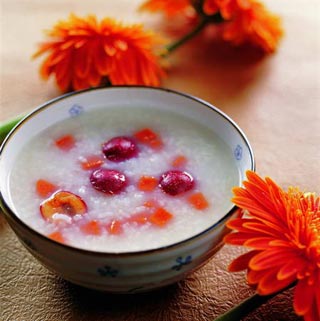 3款藥膳調(diào)理媽咪產(chǎn)后腰痛