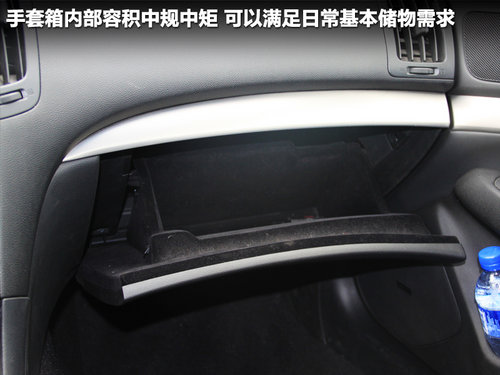 英菲尼迪  G25 2.5 AT