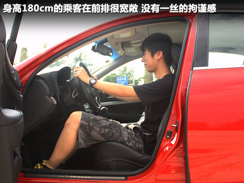 英菲尼迪  G25 2.5 AT
