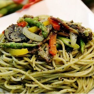綠醬炒意面—意大利面食制作