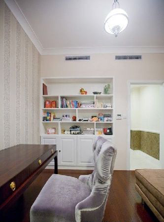 簡單顯奢華 打造280平loft兩層復(fù)式家