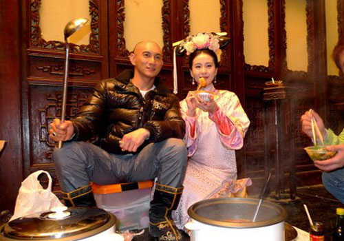 吳奇隆(左)在出演《步步驚心》后身價暴漲
