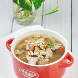 滋補羊肉湯—冬令補品