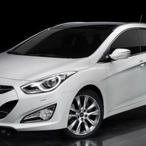 現(xiàn)代汽車明年將引入i40