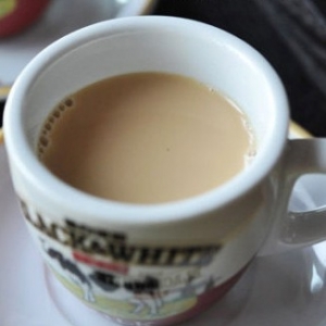 自己調(diào)制港式奶茶