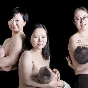 多位母親拍半裸照宣傳母乳喂養(yǎng)