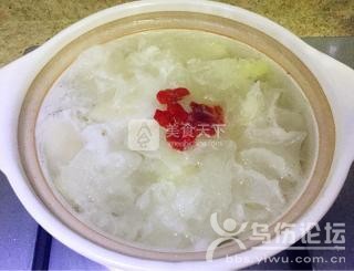 雪梨枸杞銀耳羹的做法步驟：4