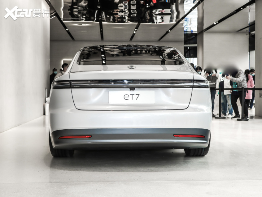ε(li)2021ET7