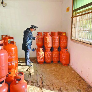 (bio) δȻ (zh)T(mn)_(ki)չȼ?x)ⰲȫ?zhun)(xing)zЄ(dng)