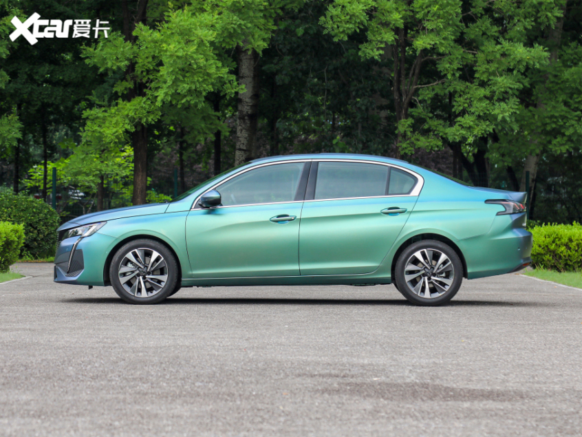 東風(fēng)標(biāo)致2022款標(biāo)致408