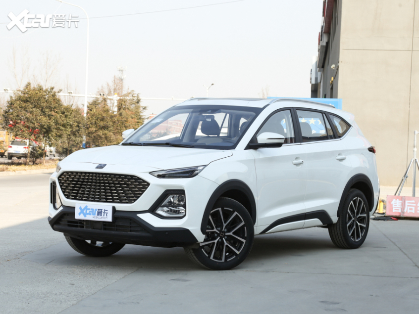 江汽集團(tuán)2022款思皓X8