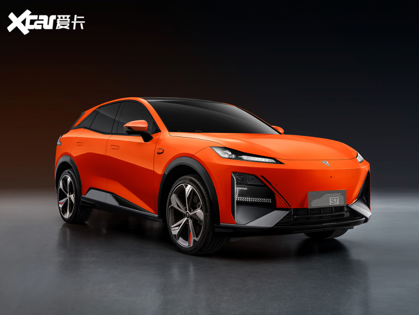 長(zhǎng)安深藍(lán)S7