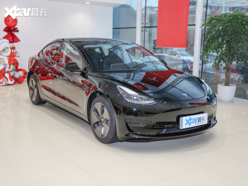 特斯拉中國(guó)2022款Model 3